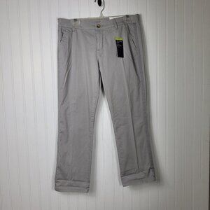 NWT a.n.a Girlfriend Gray Chino Capri's Women's SZ 10
